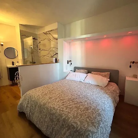 Cozy House With A Terrace بيت للعطل Cires-les-Mello