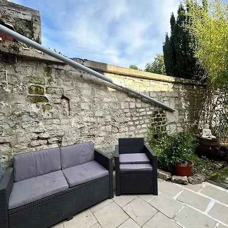 Cozy House With A Terrace *